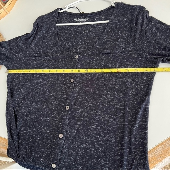 Soft Surroundings button front high low hem scoop neck tunic top navy - Picture 4 of 10